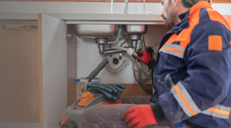Professional tankless water heater installation services in Godfrey, IL